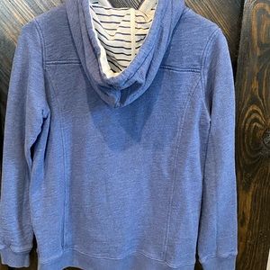 Vineyard Vines hooded sweatshirt.